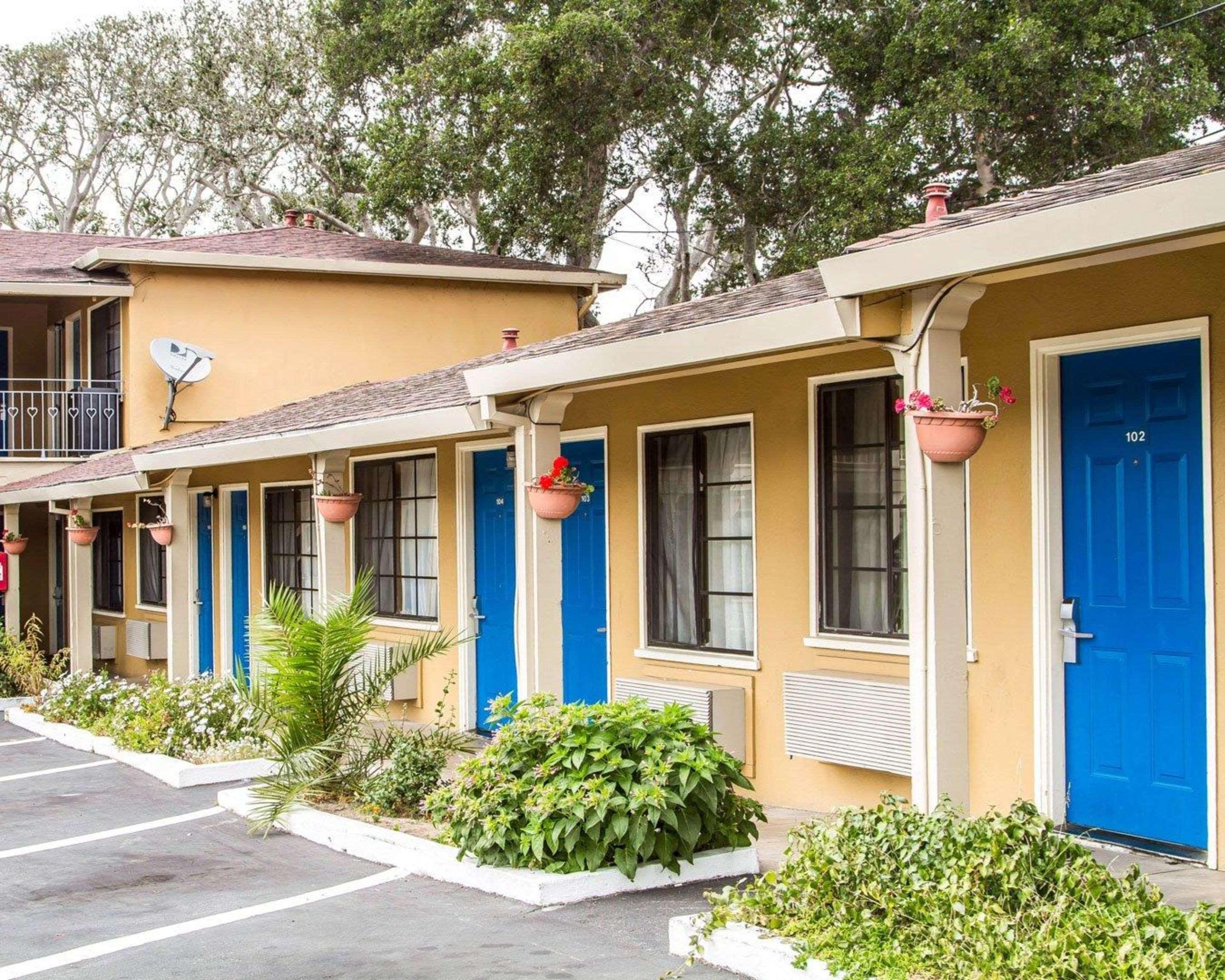 Rodeway Inn Monterey Near Fairgrounds Eksteriør bilde